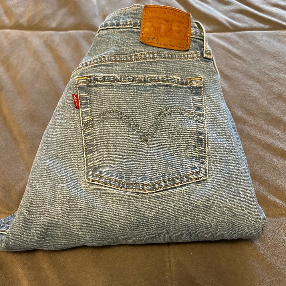Levi’s 501 S skinny jeans, 31/30.
